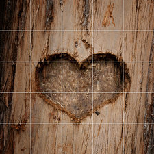 Foto tegelsticker 15x15 'Houten hart gekerfd' 75x75 cm hxb